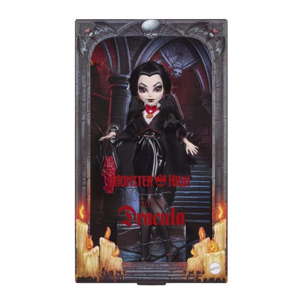The Universal Monsters get the Monster High Skullector treatment